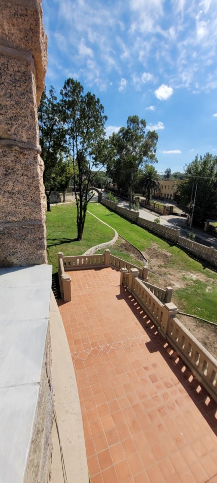 Residencia de piedra con caracter unico en el corazon del Valle de Punilla.