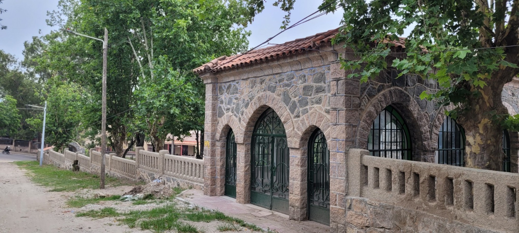 Residencia de piedra con caracter unico en el corazon del Valle de Punilla.