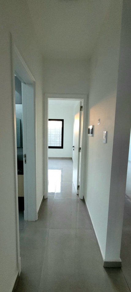 Duplex en Campos de Manantiales.