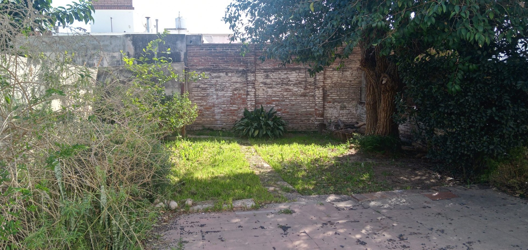 Se Vende Casa PH en Barrio Rosedal