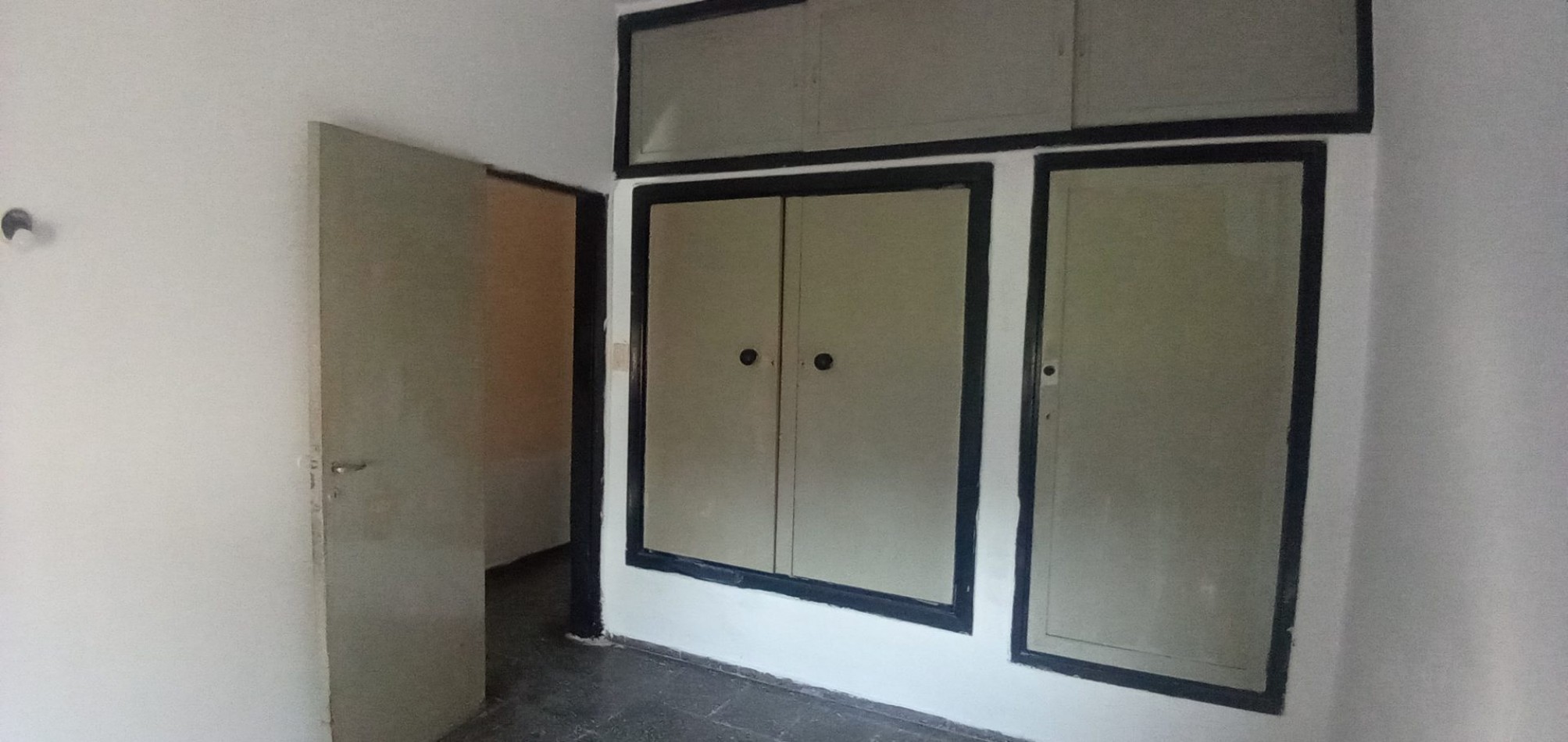 Se Vende Casa PH en Barrio Rosedal