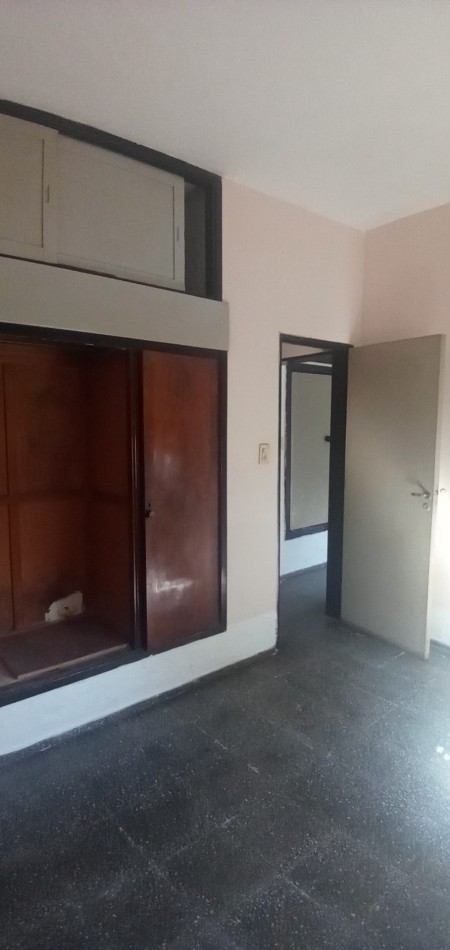 Se Vende Casa PH en Barrio Rosedal
